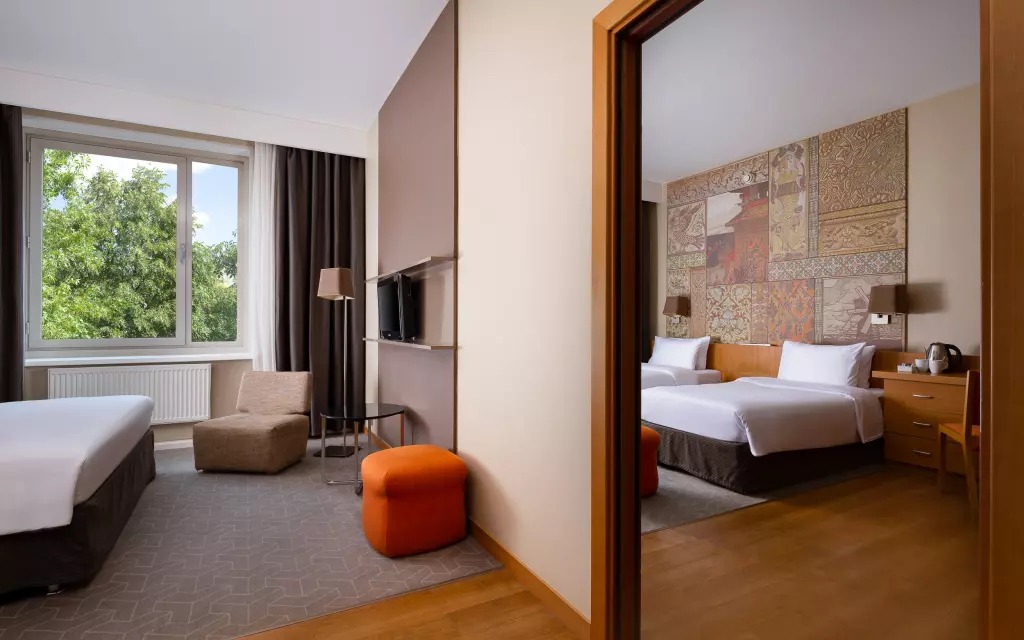 هتل کونتسرت نا تاگانسکوی